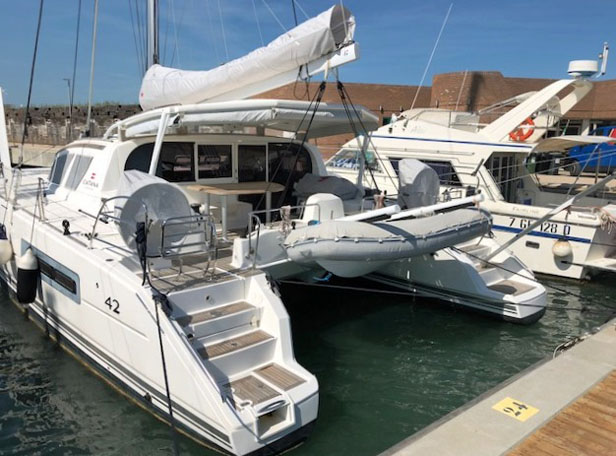 CATANA 42 (vendu)